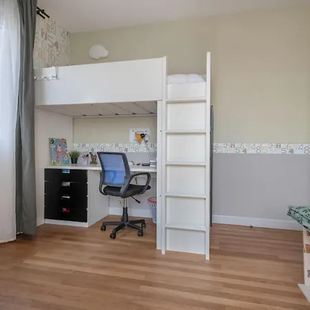 Maison Pour 6 Dans Le Centre Historique De *